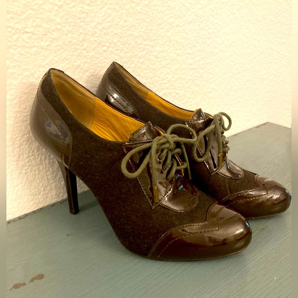 Circa Joan and David stiletto ankle booties - Picture 6 of 7